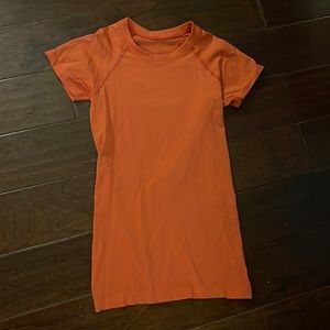 Lululemon Swiftly Tech Orange Size 4